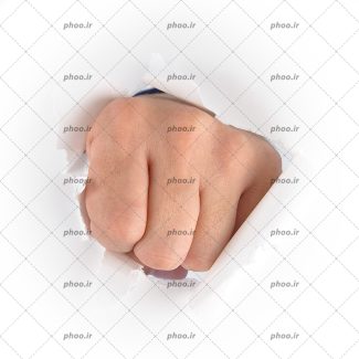 عکس با کیفیت پاره شدن دیوار کاغذی سفید با مشت مرد