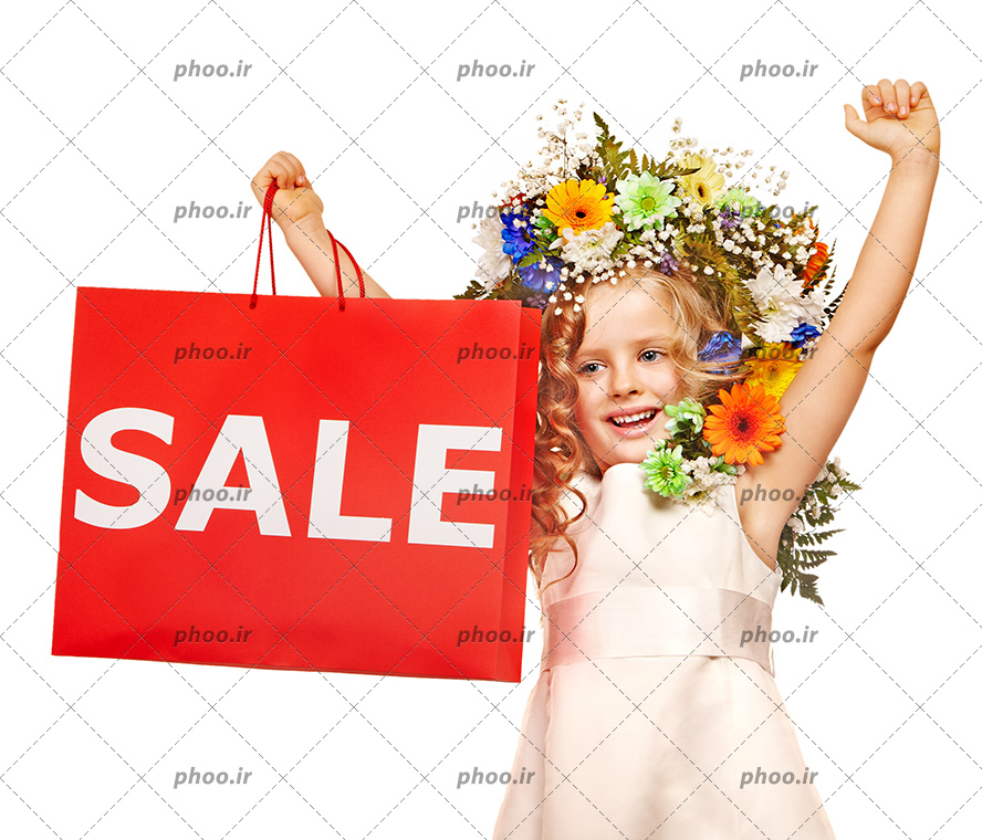 عکس با کیفیت پاکت خرید به رنگ قرمز و کلمه انگلیسی sale به معنی تخفیف بر روی پاکت و پاکت در دست دختر بچه زیبا با موهای بور و گل های زیبا بر روی موهایش
