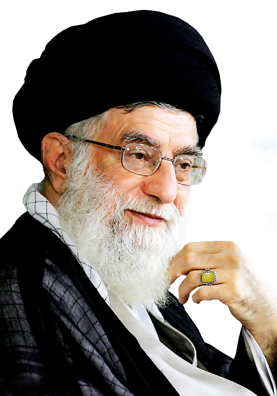 عکس با کیفیت پس زمینه به رنگ سفید و چهره امام خامنه ای در حالت سه رخ و دست در زیر چانه