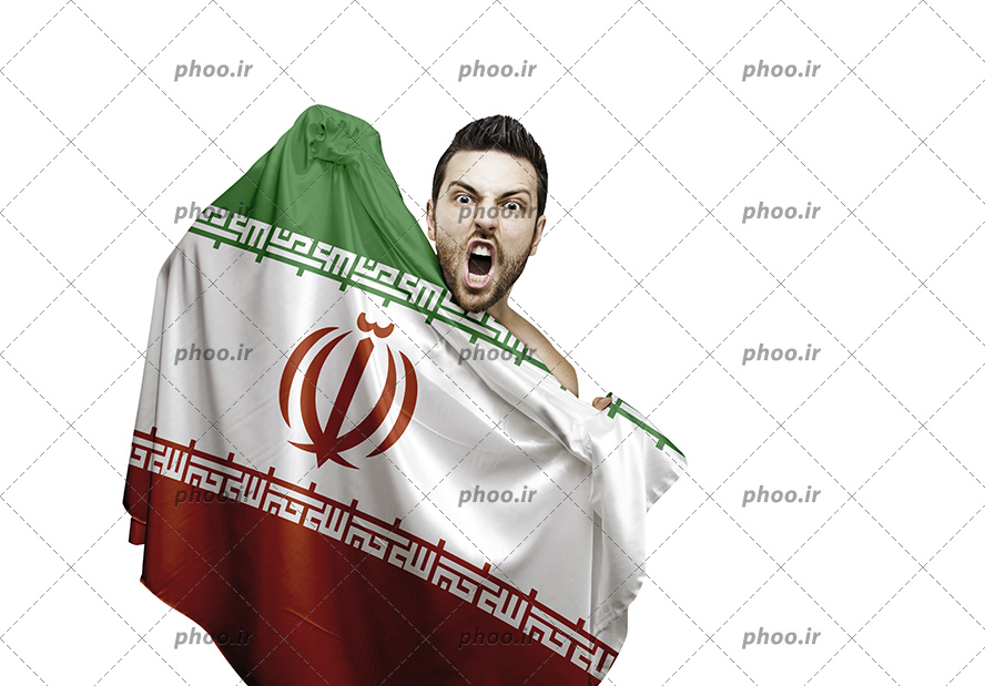 عکس یک مرد که پرچم ایران را در دست دارد و در حال فریاد زدن است