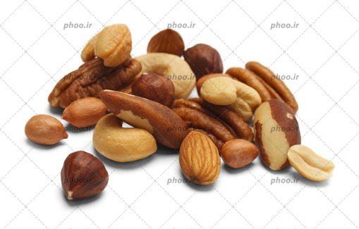 عکس با کیفیت انواع آجیل مرغوب و تازه در کنار یکدیگر در بک گراند سفید