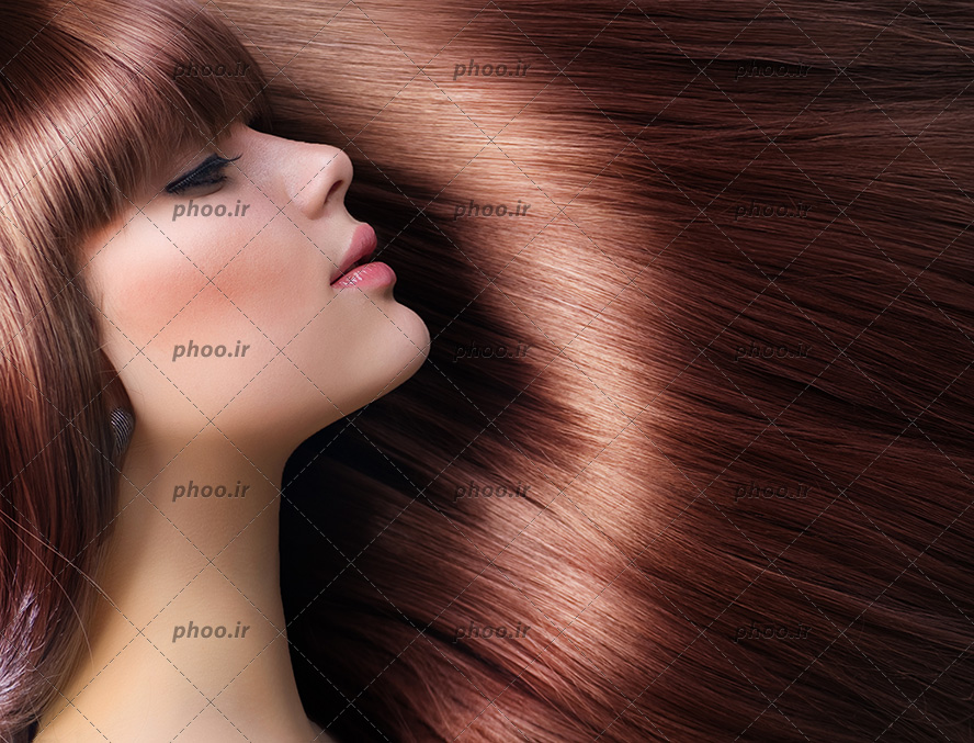 عکس مدل زن با موهای بلند چتری قهوه ای از نیمرخ