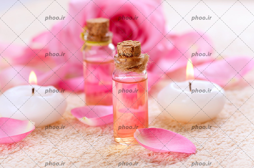 عکس گل و گلاب و شمع روی زمین