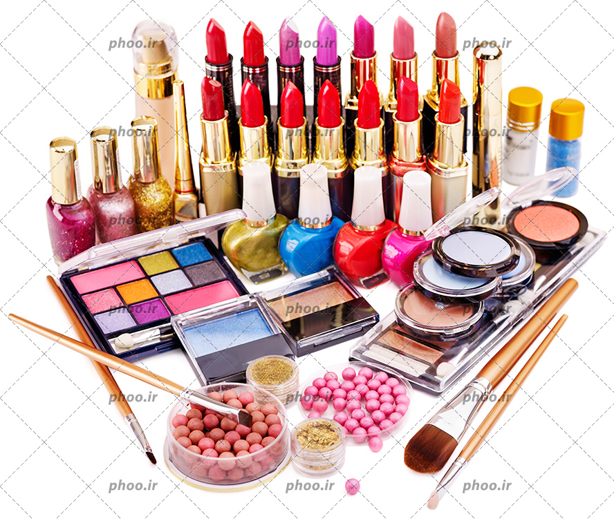 عکس لوازم آرایشی مختلف در پس زمینه سفید