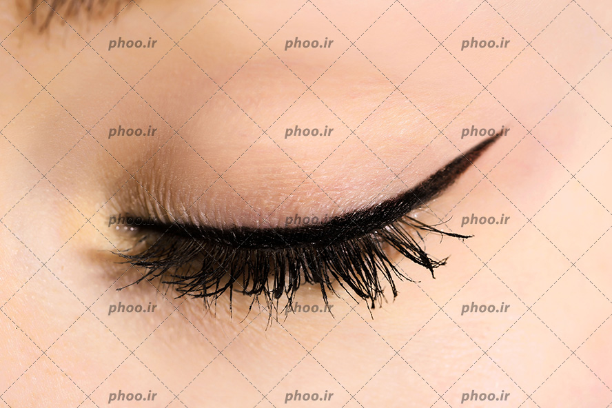 عکس آرایش چشم و مژه از نمای نزدیک