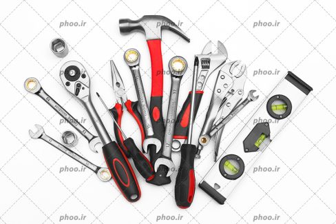 عکس تعدادی ابزار با کارایی های متفاوت در پس زمینه سفید